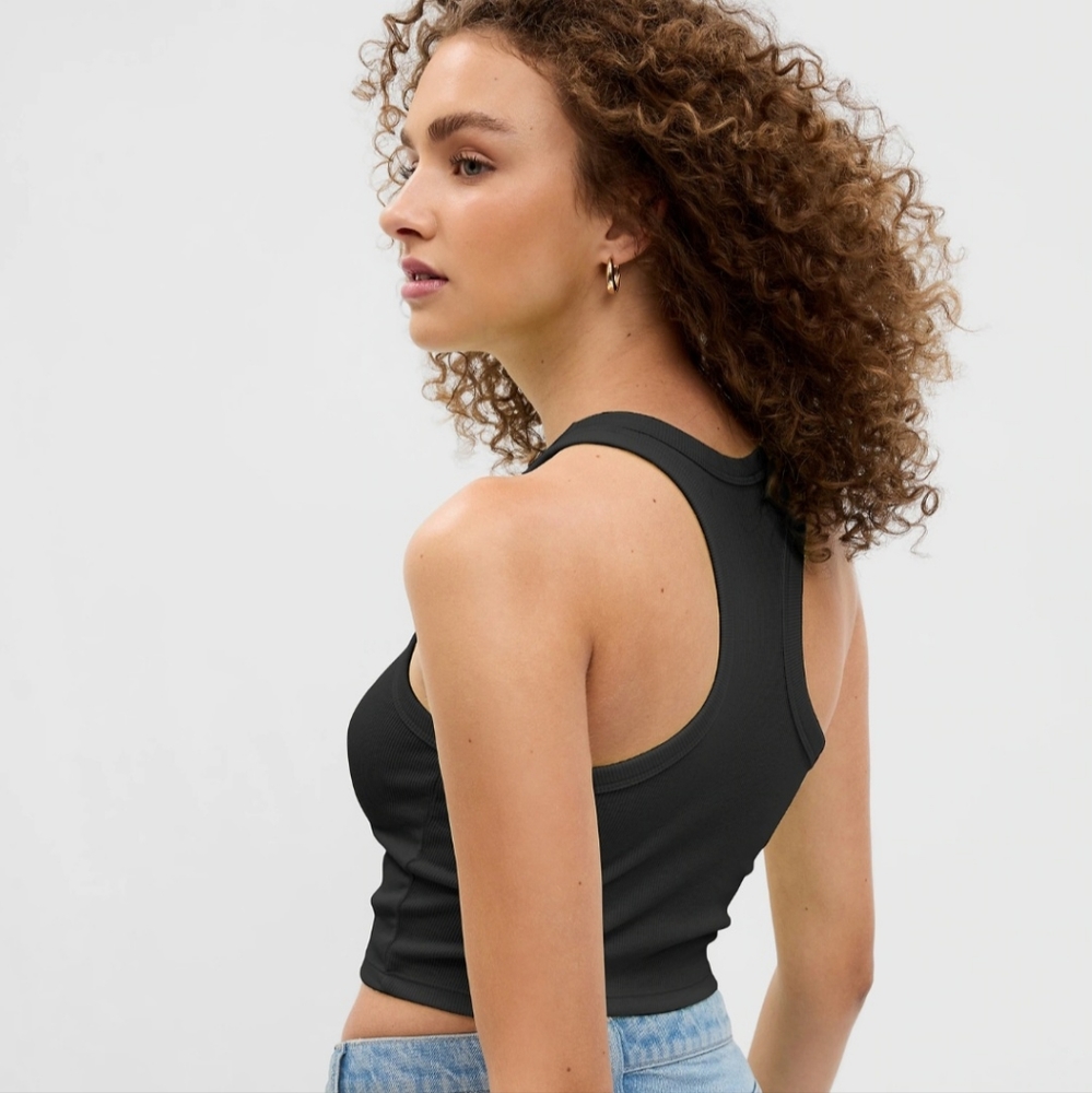 PROJECT GAP Cropped Rib Tank Top - Picture 2 of 3